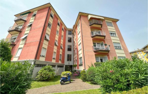 Cozy Apartment In Salò With Lake View